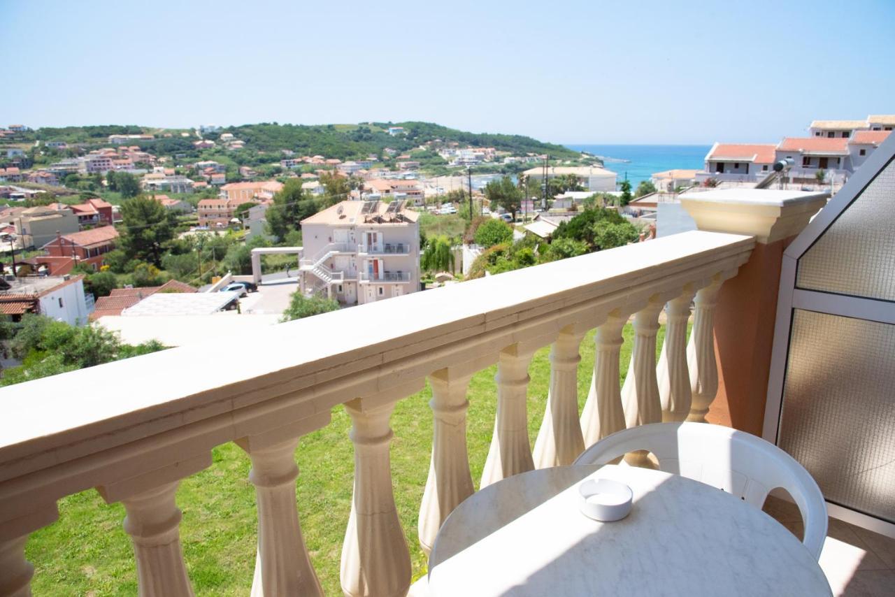 Kapetanios Apartments Agios Stefanos Avliotes  ภายนอก รูปภาพ