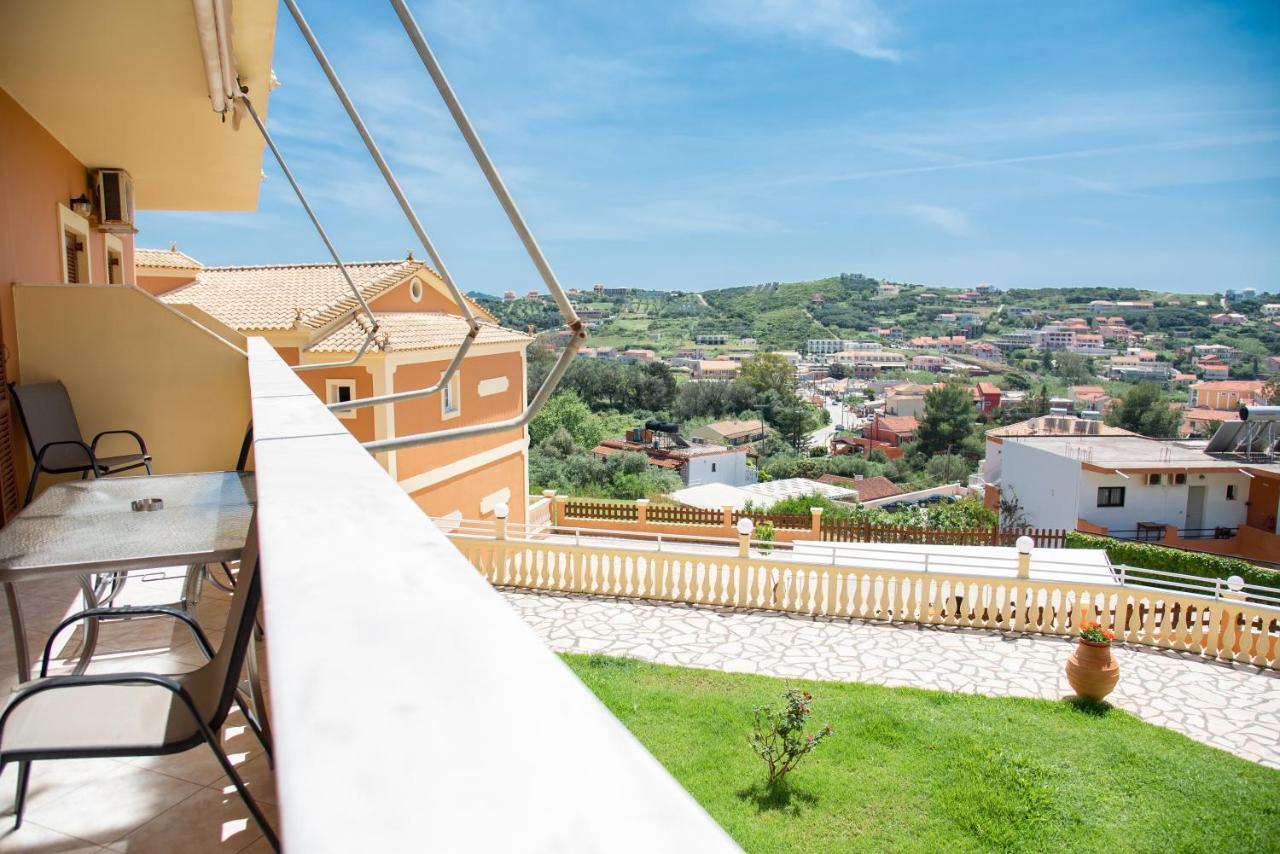 Kapetanios Apartments Agios Stefanos Avliotes  ภายนอก รูปภาพ