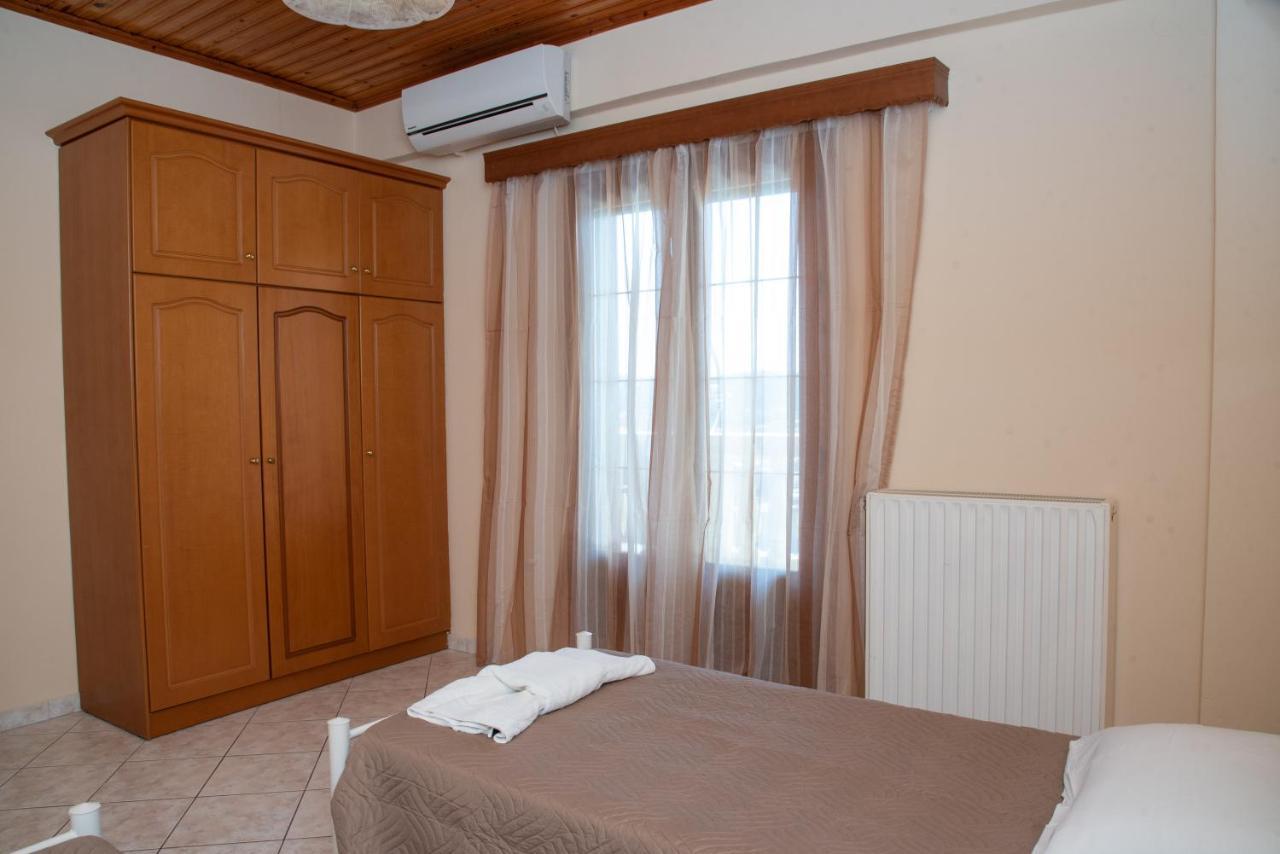 Kapetanios Apartments Agios Stefanos Avliotes  ภายนอก รูปภาพ
