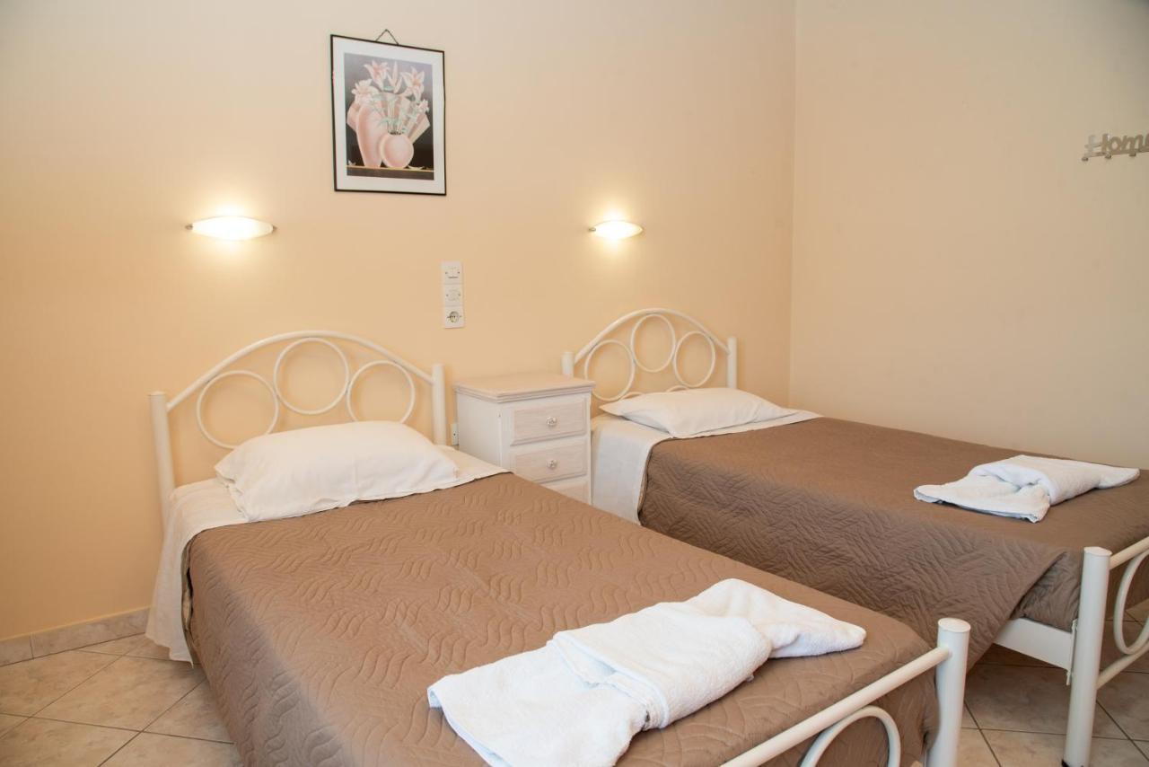 Kapetanios Apartments Agios Stefanos Avliotes  ภายนอก รูปภาพ