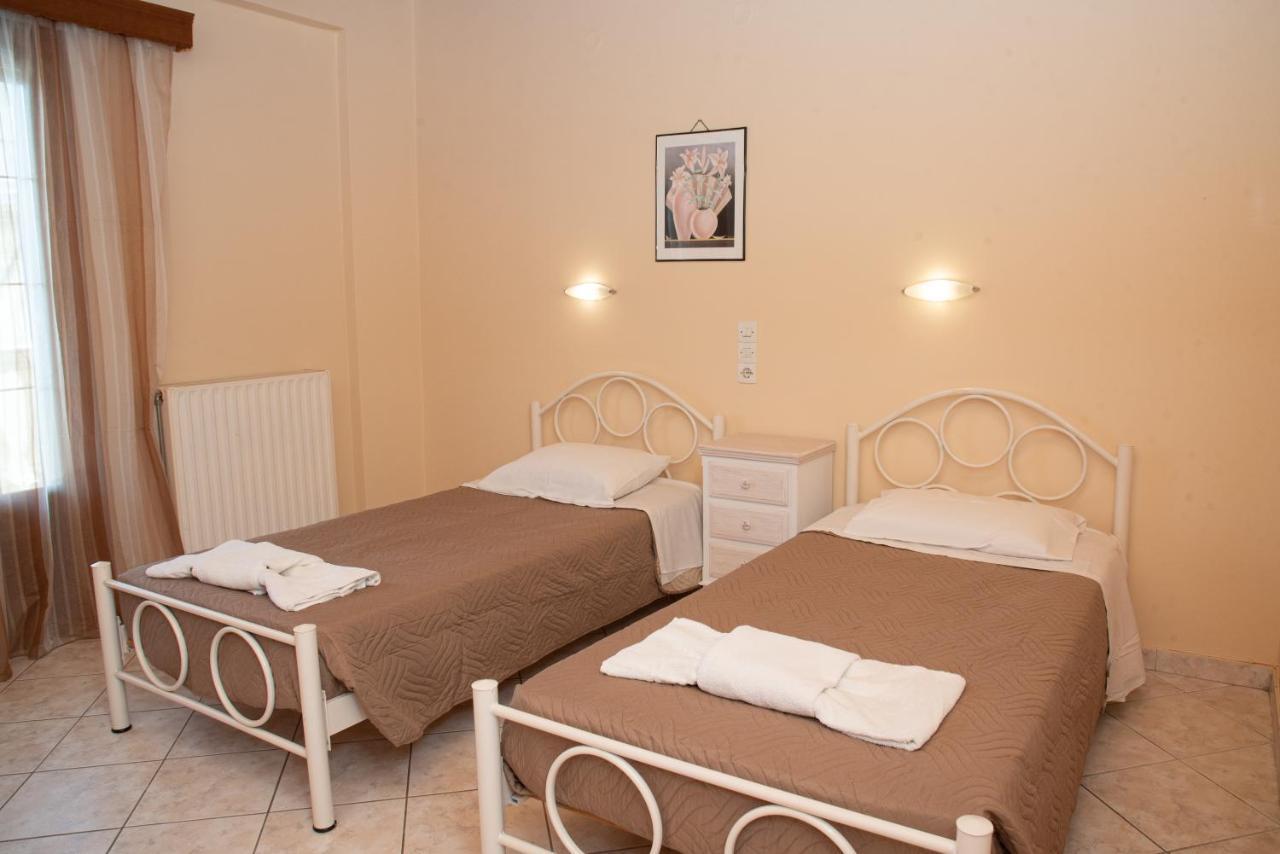 Kapetanios Apartments Agios Stefanos Avliotes  ภายนอก รูปภาพ